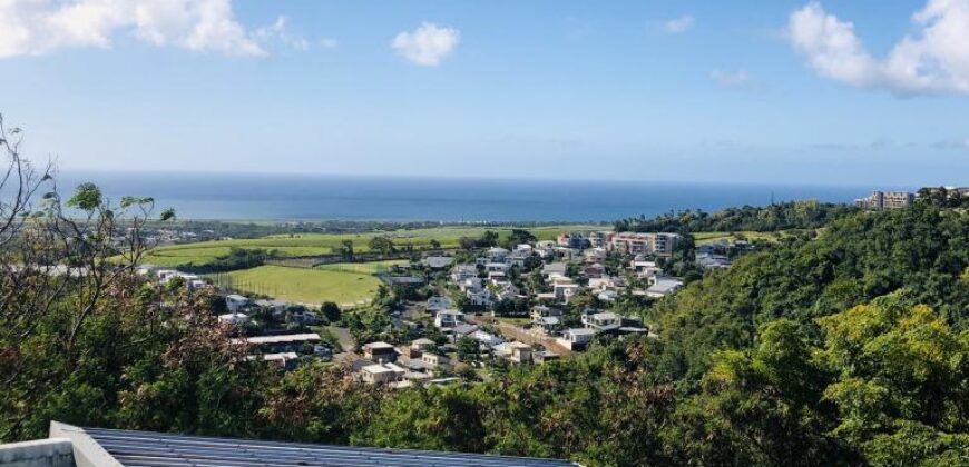 Appartement de type T2 à vendre, à proximité des commerces de Grande Montée