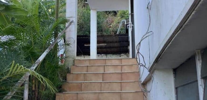 A louer une maison dans le secteur Bernica à Saint Gilles Les Bains