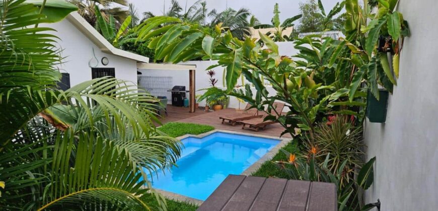 A vendre charmante maison T4 avec piscine et jardin à Saint Louis