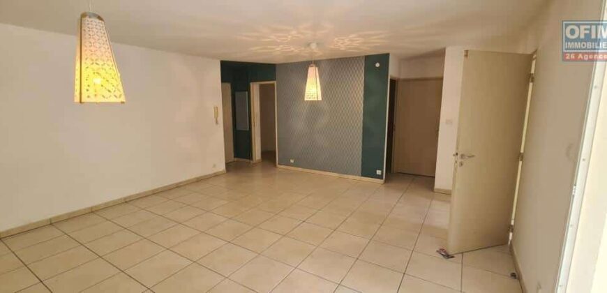 A vendre spacieux appartement d’environ 62 m2 situé au Tampon proche du centre-ville