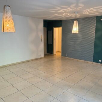 A vendre spacieux appartement d’environ 62 m2 situé au Tampon proche du centre-ville