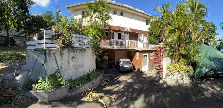 A vendre : activité d’hébergement touristique et locations meublées sur terrain de 1980 m² à La Rivière Saint-Louis