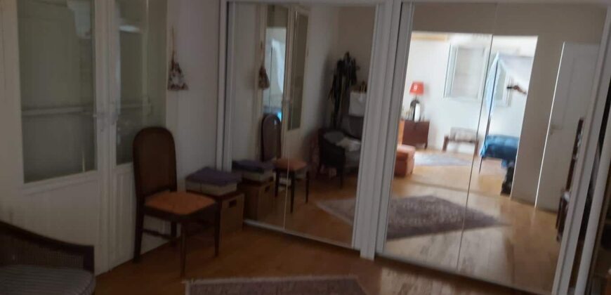 En vente une charmante maison familiale de 160 m², en impasse dans le sud de la Bretagne.