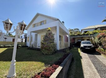 Maison F5 à vendre avec vue sur mer – La Chaloupe, Saint-Leu