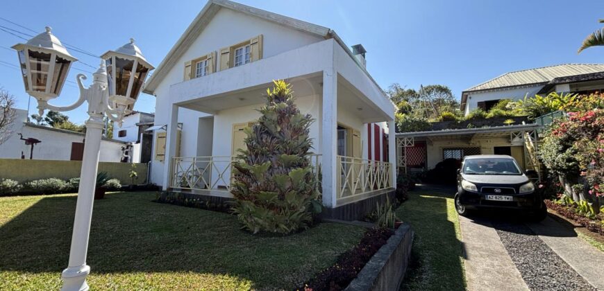 Maison F5 à vendre avec vue sur mer – La Chaloupe, Saint-Leu