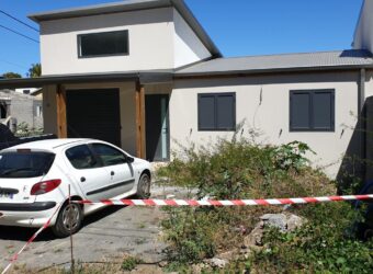 A vendre une villa T4 neuve de plain pied située dans le quartier résidentiel paisible de Ligne des Bambous