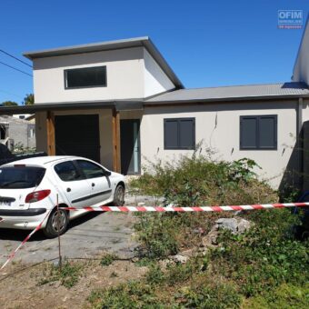 A vendre une villa T4 neuve de plain pied située dans le quartier résidentiel paisible de Ligne des Bambous