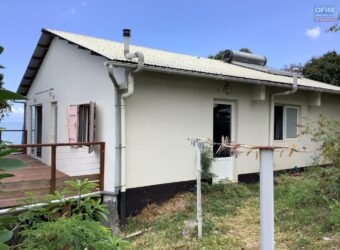 Location maison F4 meublée avec vue imprenable sur l’océan à la Rivière Saint-Louis