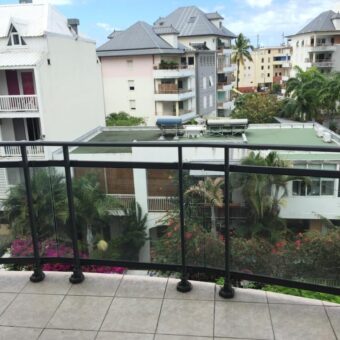 A louer : Appartement T3 avec terrasse et parking à Saint-Denis – Résidence Flamboyant