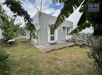 A louer une spacieuse villa F4 de 110 m2 habitable située dans le secteur calme de La Plaine des Cafres