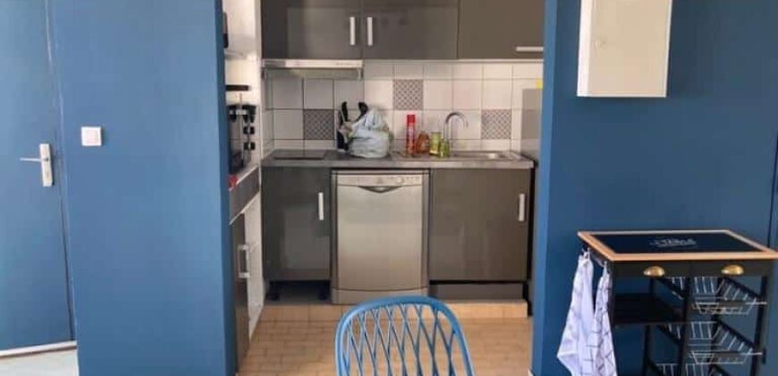 Location d’un charmant appartement T2 meublé dans la résidence Carré Cube à Saint-Denis