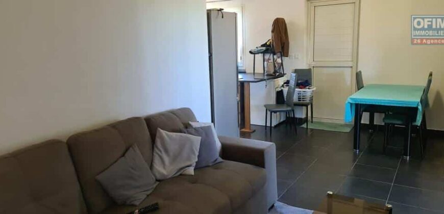 A vendre une villa de type F4 d’environ 90 m2 située dans un quartier calme à La Plaine des Cafres au 27 ème