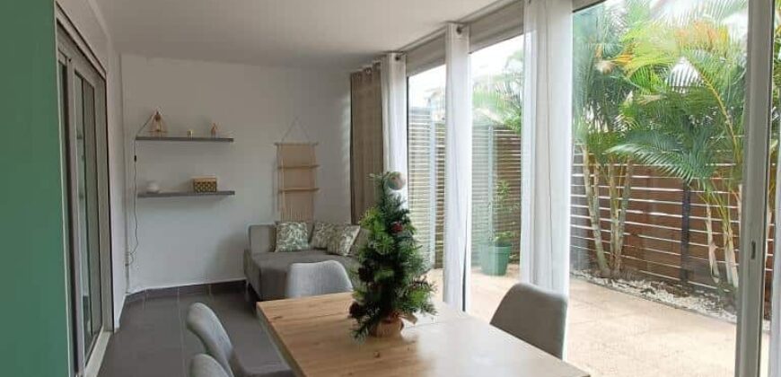 À vendre : Magnifique appartement T4 rénové avec jardin privatif à Cambuston