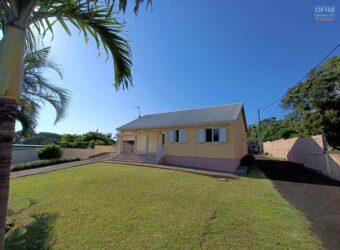 Location d’une charmante villa F4 avec piscine, proche des écoles, Chemin du Cap à Sainte-Anne.